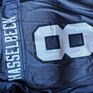 Seattle Seakaws(L) Matt Hessebeck - THEROW BACK colors - make an offer